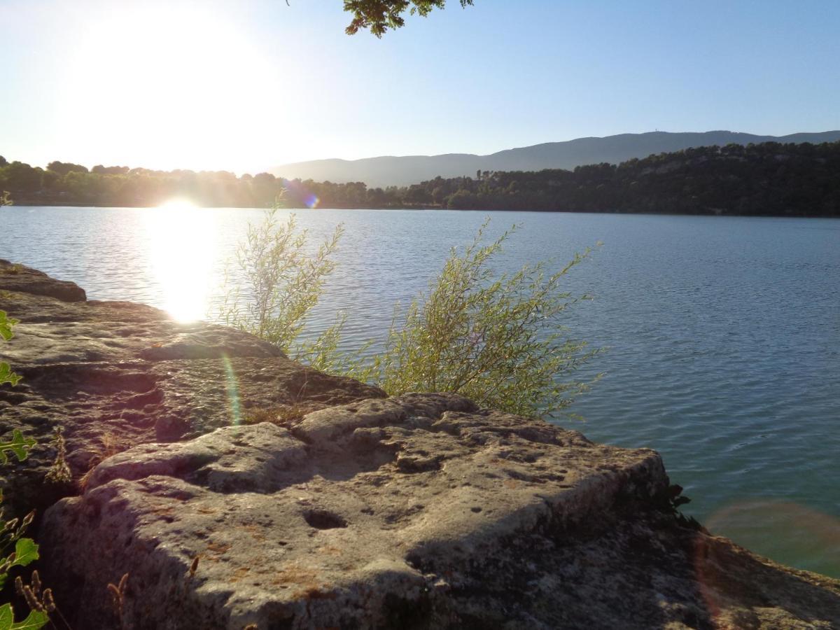 L'Eolyre Bed & Breakfast La Motte-d'Aigues Bagian luar foto