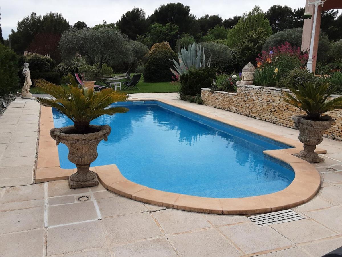 L'Eolyre Bed & Breakfast La Motte-d'Aigues Bagian luar foto