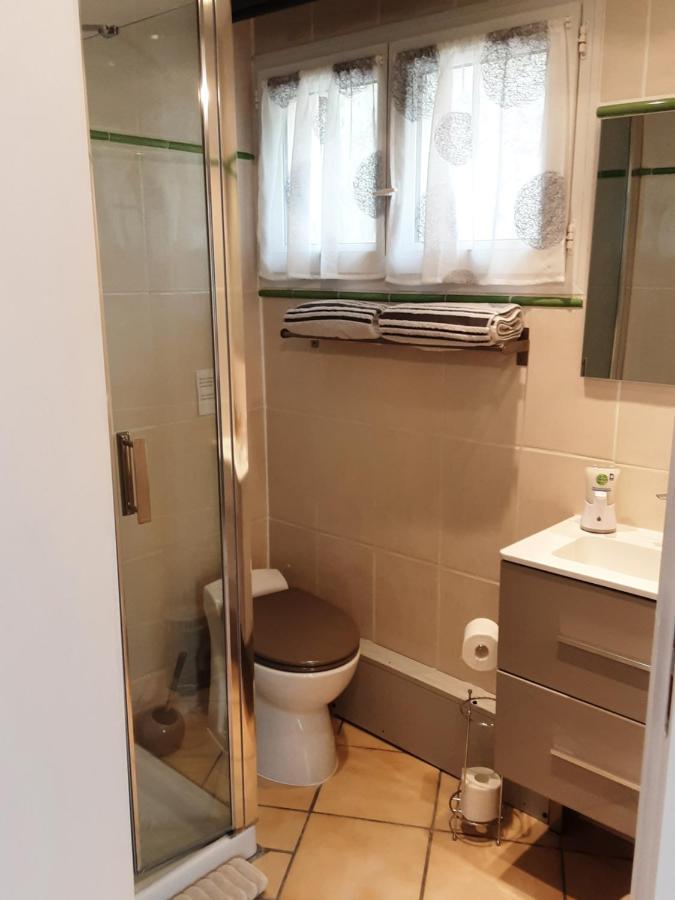 L'Eolyre Bed & Breakfast La Motte-d'Aigues Bagian luar foto